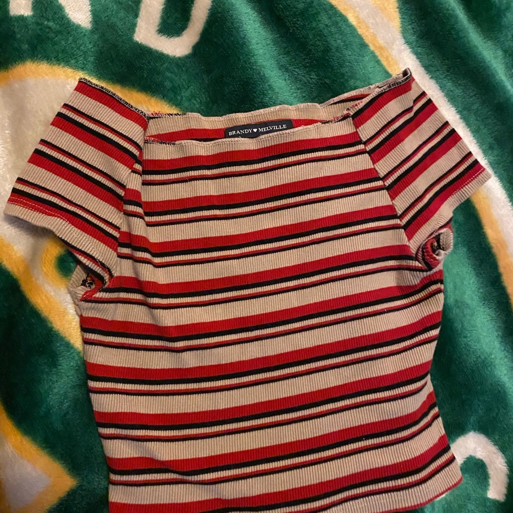 Brandy Melville Red, Tan, and Black Crop Top